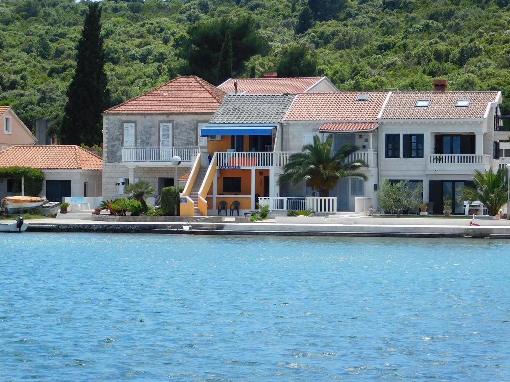 Apartments Kalafatović Drace Bagian luar foto
