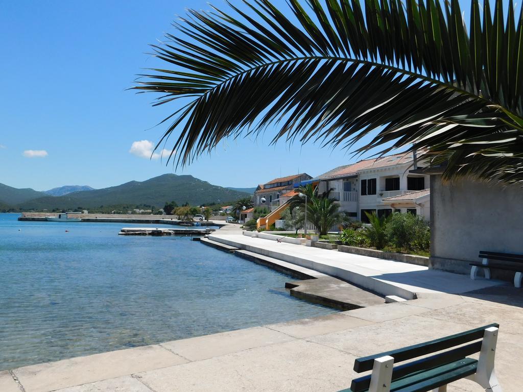 Apartments Kalafatović Drace Bagian luar foto