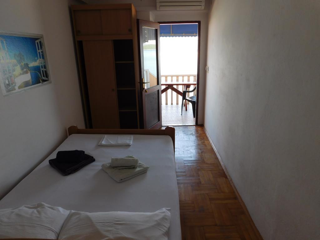 Apartments Kalafatović Drace Bagian luar foto