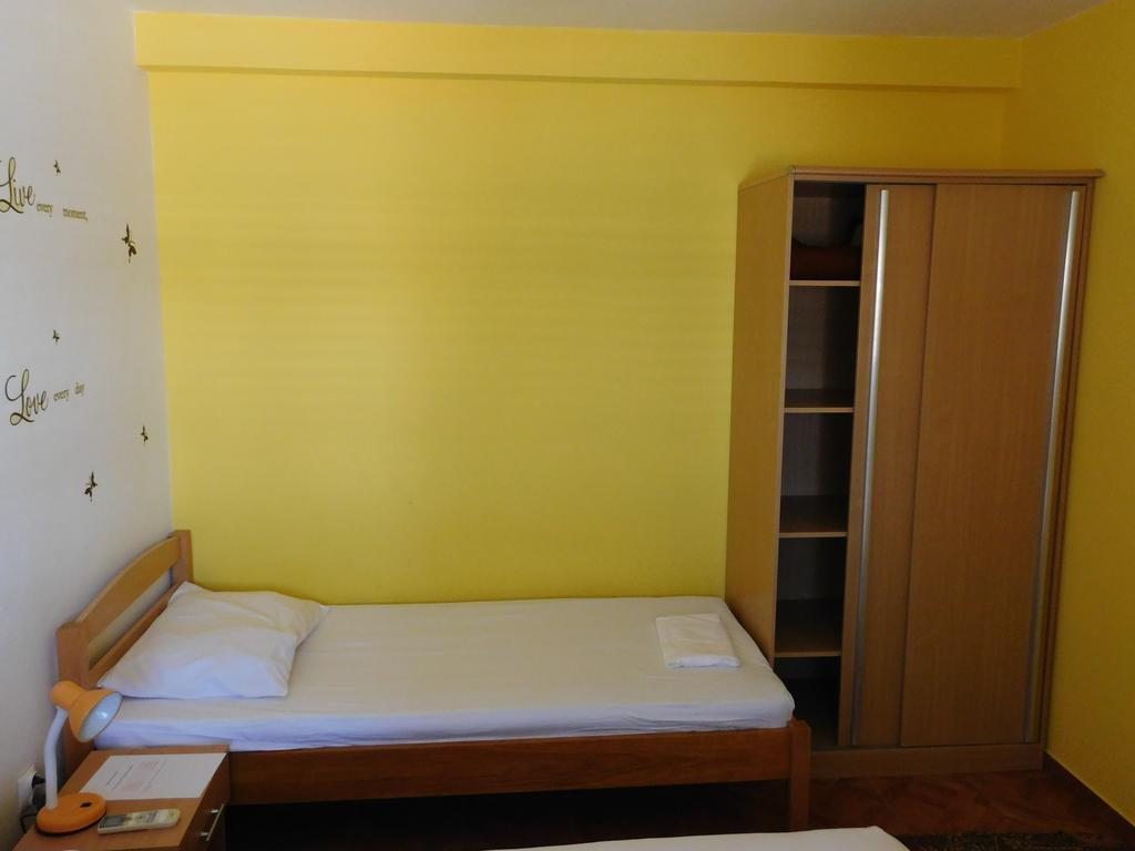 Apartments Kalafatović Drace Bagian luar foto